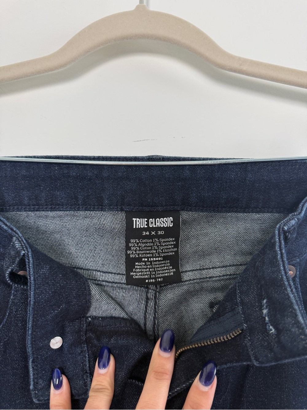 TRUE CLASSIC Men’s Straight Leg Jeans in Dark Blue